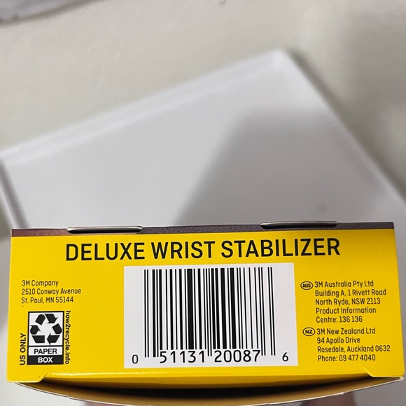 Futuro Delux Wrist Stabilizer (Left) - Picture 8 of 8